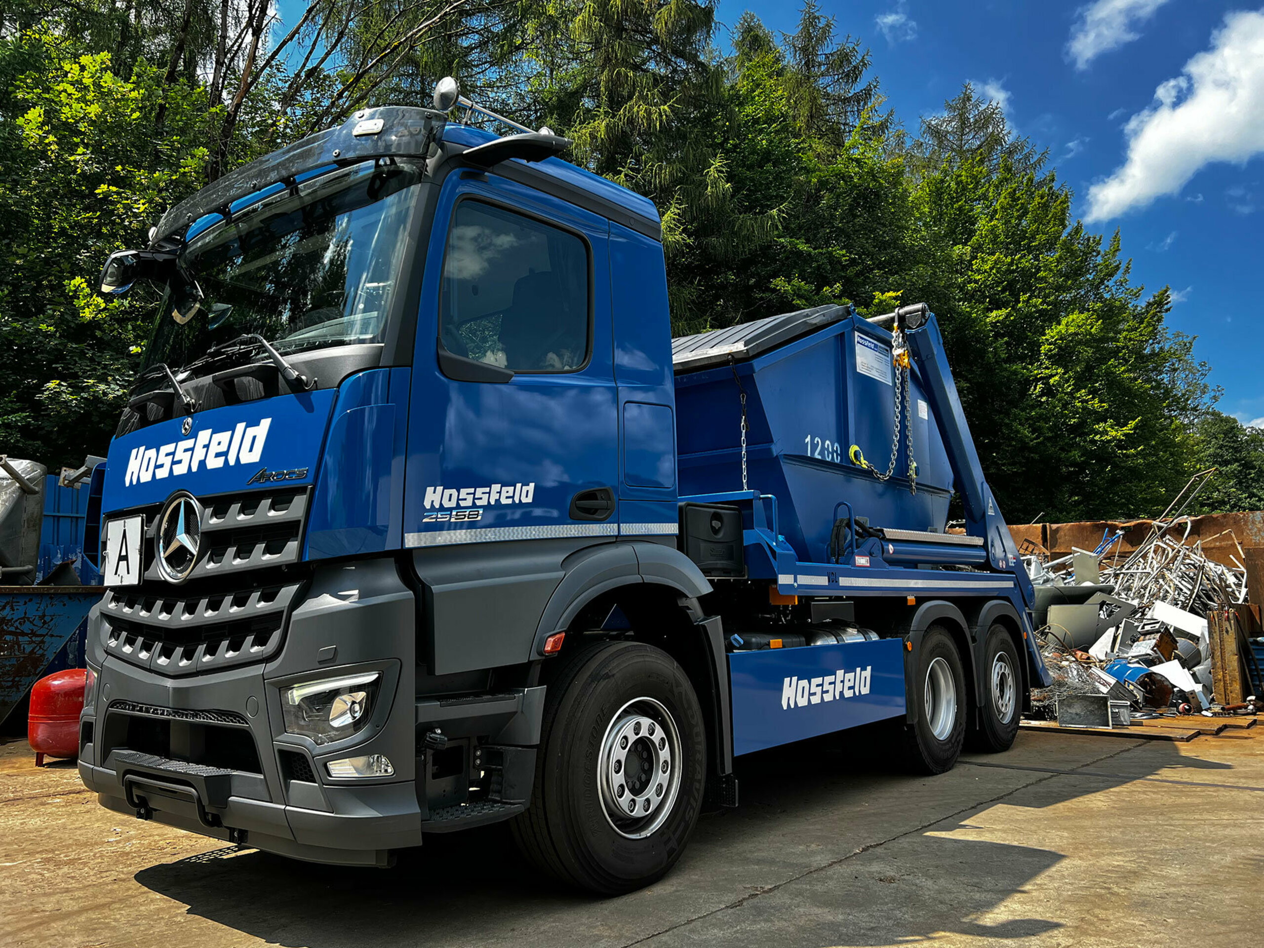 Transport-Lkw für Absetzcontainer